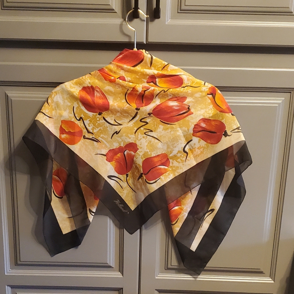 Holland Tulip Scarf ⚜️ 🌷 ⚜️